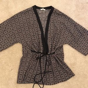 Pleione patterned kimono